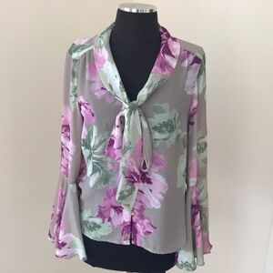 NWOT! TAHARI Size PS beige with Pink top with bell sleeve